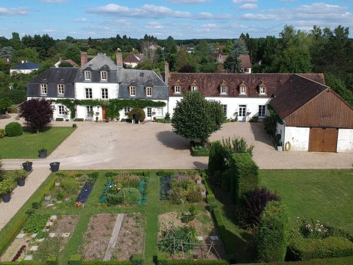 **Suite Familiale Spacieuse Au Coeur De La Foret De Montargis** - Fr-1-590-335 Paucourt Zewnętrze zdjęcie